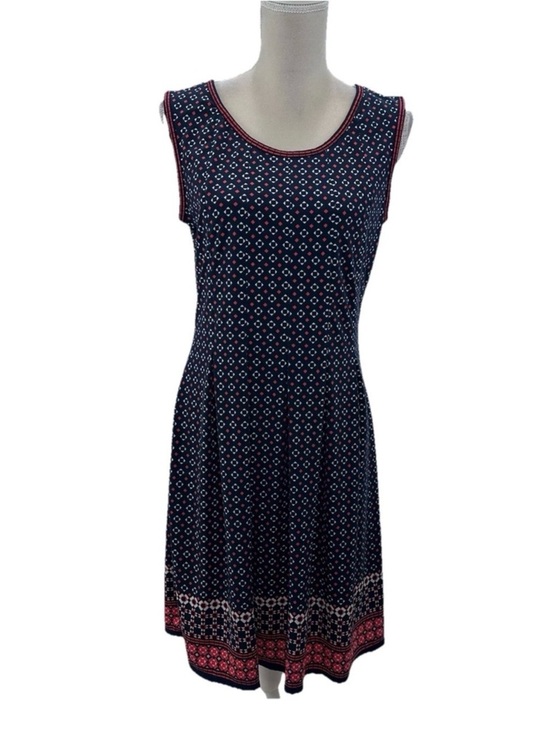 Max Studio Dresses & Skirts - Max Studio Navy and Pink Printed Sleeveless Scoop Dress